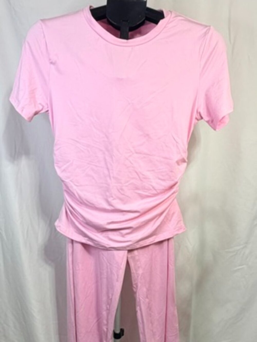 2-Piece Pink Lounge Set – Short Sleeve Ruched Tee & Wide-Leg Pants (Size L)